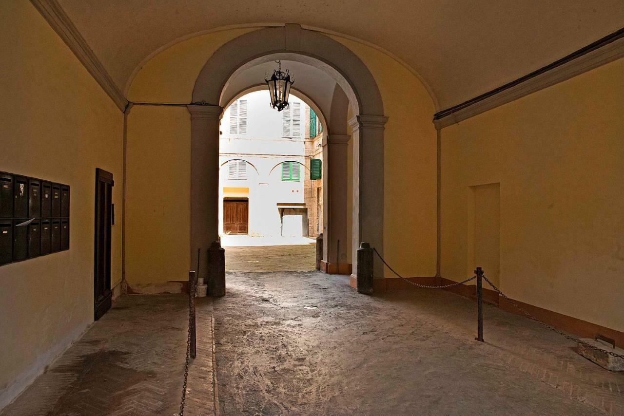 Stilmoderno Nice Apartment In Siena'S Historic Center, Just Steps From Piazza Del Campo Dış mekan fotoğraf